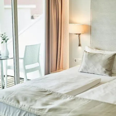Hoeri Am Bodensee 4*