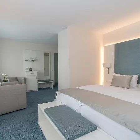 Hotel Hoeri Am Bodensee 4*